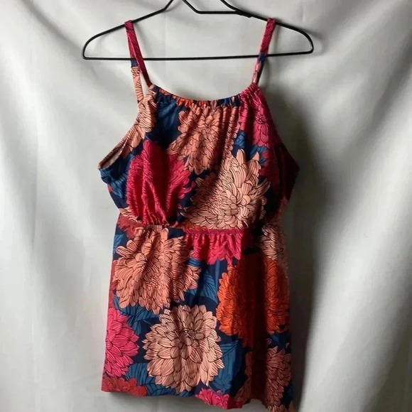 KONA SOL WOMENS SIZE 20W PINK CORAL BLUES FLORAL PRINT SWIM TOP BUILT IN BRA - Picture 1 of 14
